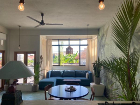 Arty 2 rooms loft with roof top in Berawa